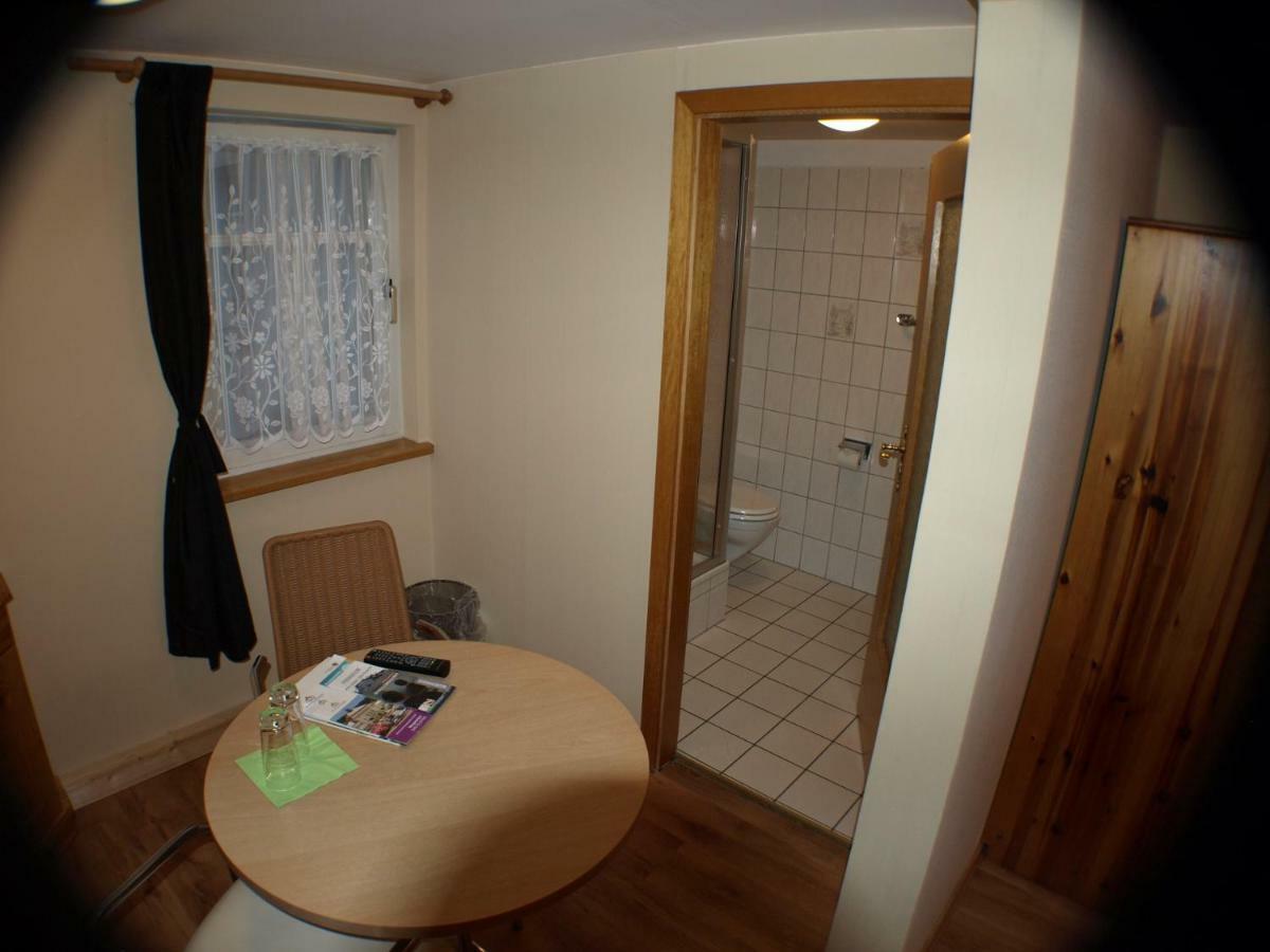 Pension Zur Alten Gaertnerei Reichenbach im Vogtland Luaran gambar